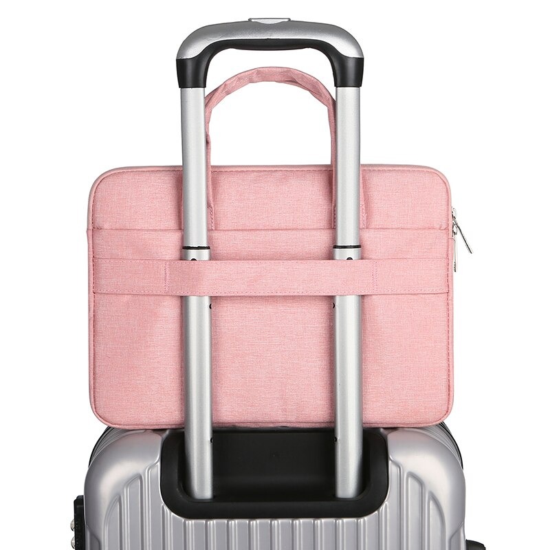Чанта за лаптоп за пътуване Елегантната дамска чанта за лаптоп е и идеалният подарък за всяка дама - бизнес дама или пътешественик