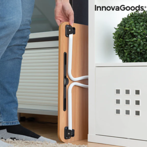 Металните крачета могат да бъдат сгънати, заемайки по-малко пространство при съхранение или транспортиране.