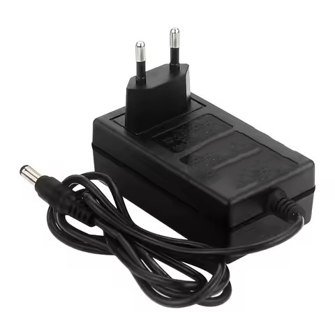 Зарядно устройство за мини акумулаторен трион