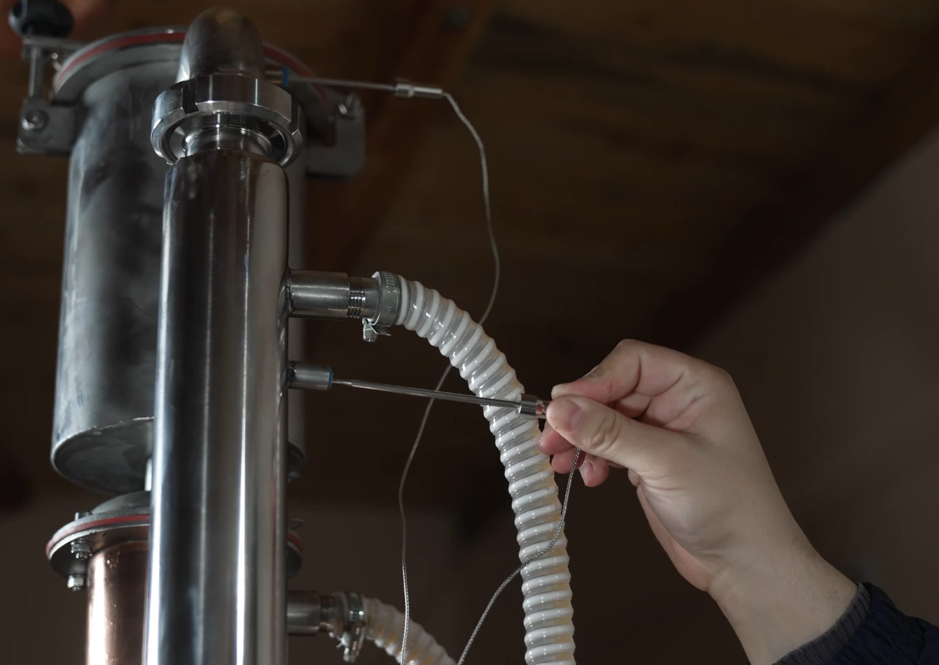 Професионален казан за ракия с колона 100 литра DES, Eлектрическо или Газово нагряване, Медна ректификационна колона, Мобилно смарт управление на дестилацията - Image 7